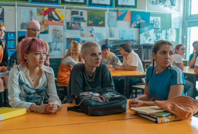 ‘Heartbreak High,’ Netflix drops trailer for upcoming rebooted version of original 1994 series