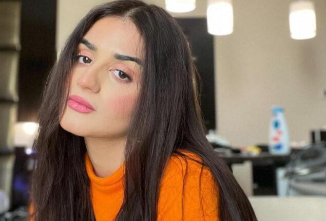 Hira Mani’s hilarious version of heartbreak leaves fans in fits