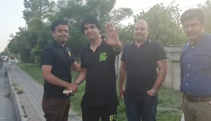 Bol anchor Jameel Farooqui