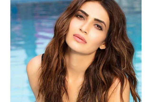 Karishma Tanna shares telegrams from Cannes, Monaco holiday