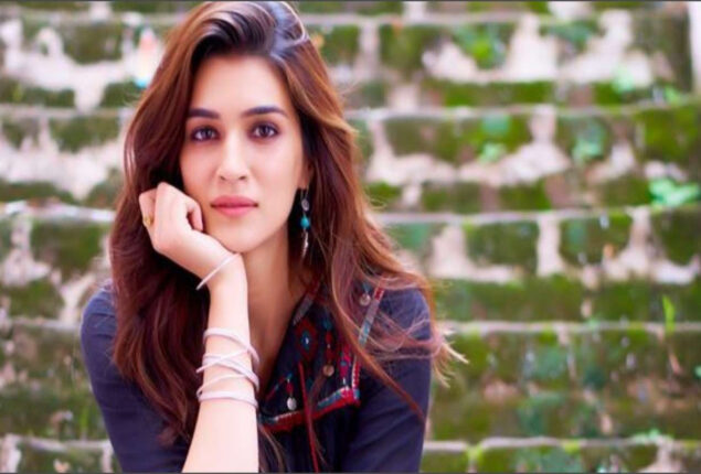 Kriti Sanon crosses 50 million followers on Instagram