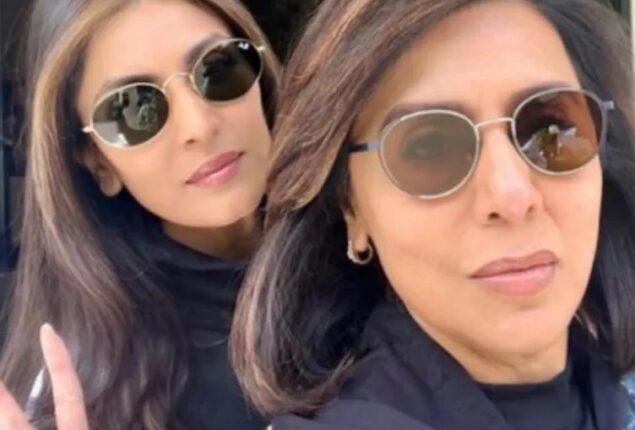 Riddhima Kapoor Sahni and Neetu Kapoor in black