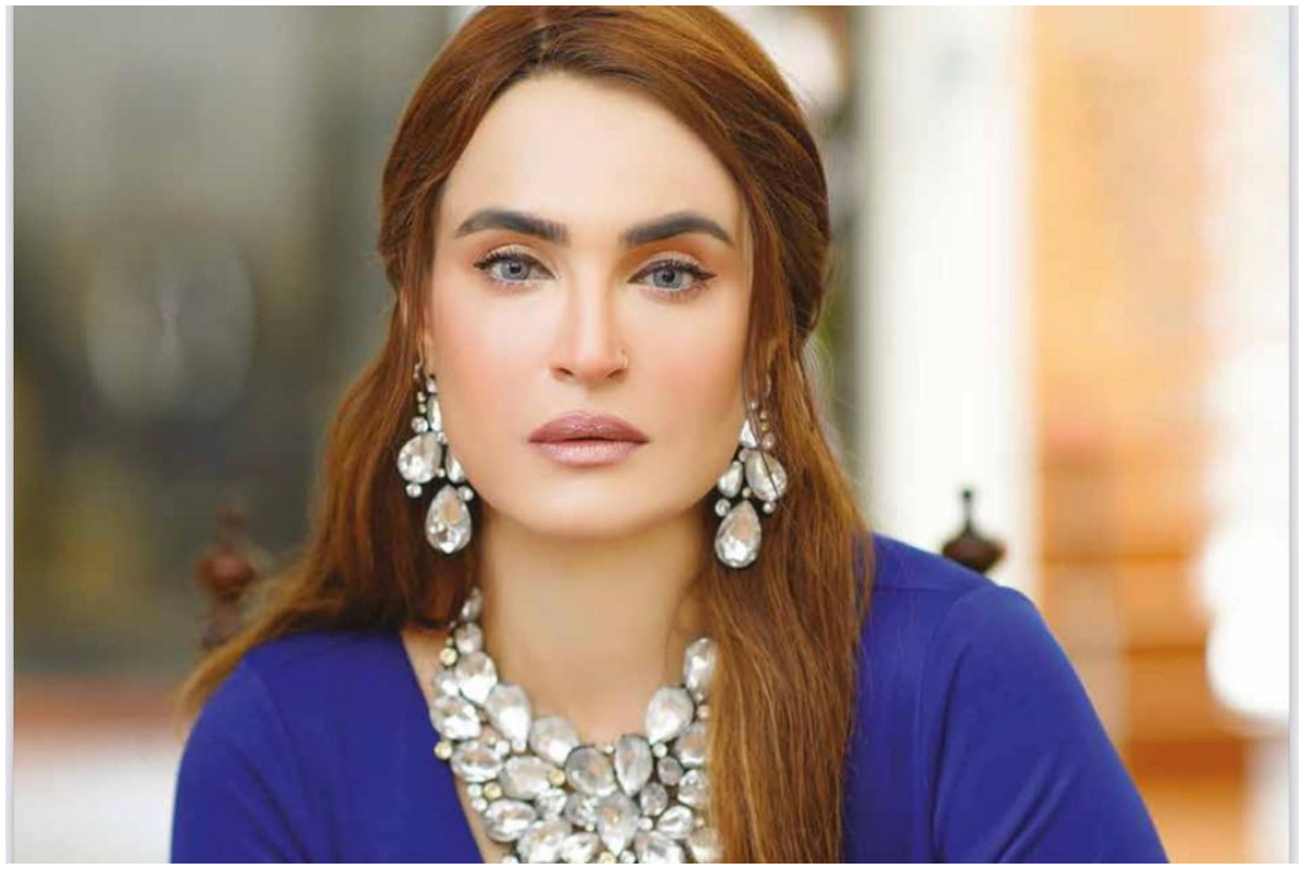 Nadia Hussain