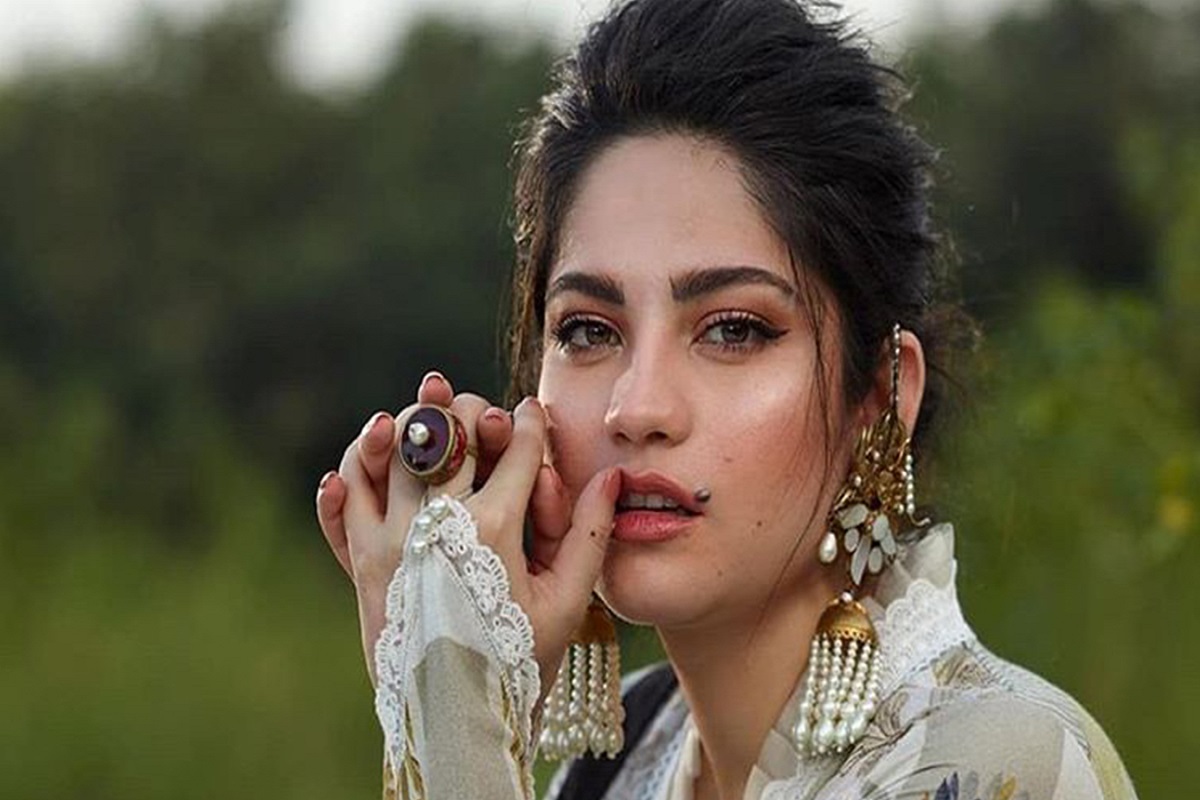 Neelam Muneer