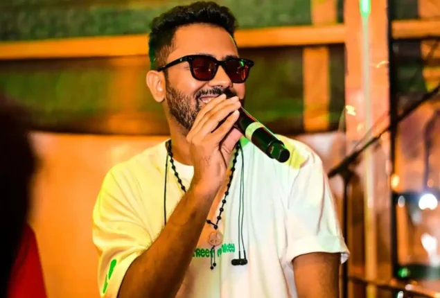 Rahul Jain lands in legal trouble