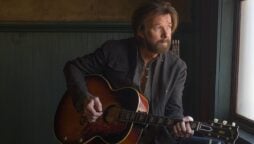 Ronnie Dunn says new album ‘100 Proof Neon’ is return to country music of ’80s