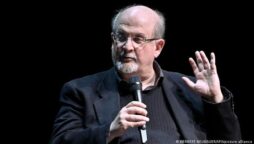 Salman Rushdie attacked on stage in New York
