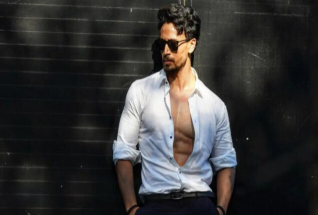 Tiger Shroff shows his bruised, scratched back after intense stunts