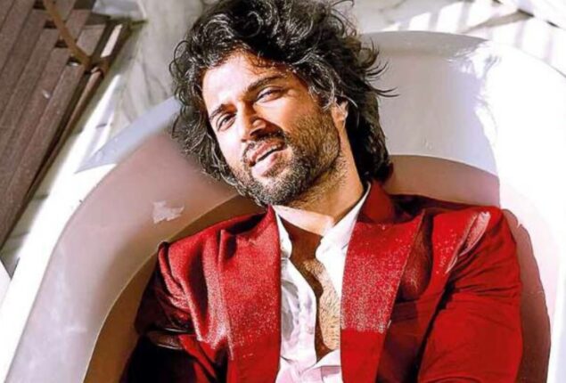 Vijay Deverakonda claps back at trolls