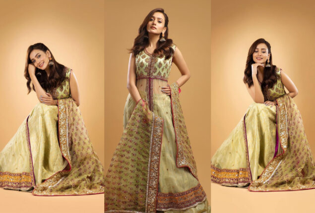 Zarnish Khan gets us in the festive groove in pretty pastel dress