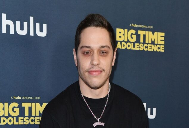 Pete Davidson ‘chills’ while playing basketball after Kim Kardashian split