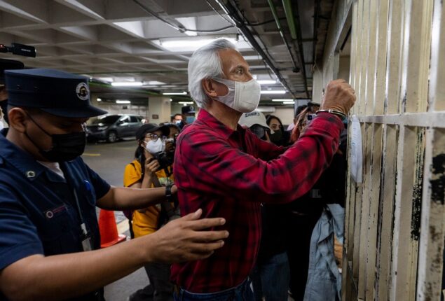 Guatemala police arrests journalist José Rubén Zamora Marroquín