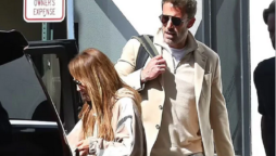Jennifer Lopez and Ben Affleck arrives in Los Angeles