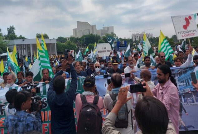 Rally held in Islamabad to express solidarity with Kashmiris