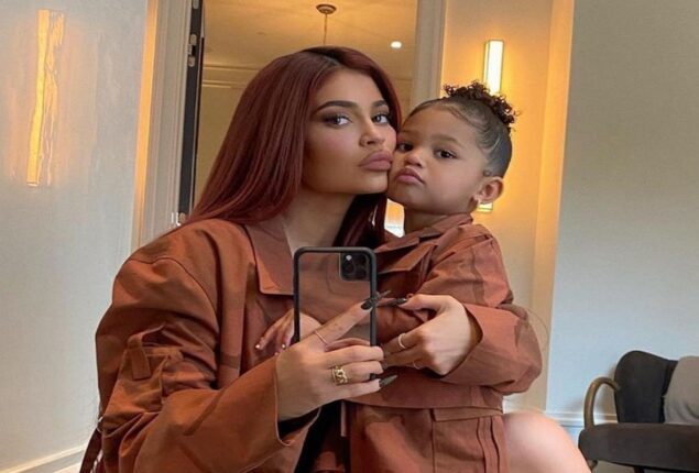 Kylie Jenner claims Stormi has developed into a “little fashionista”: Photos