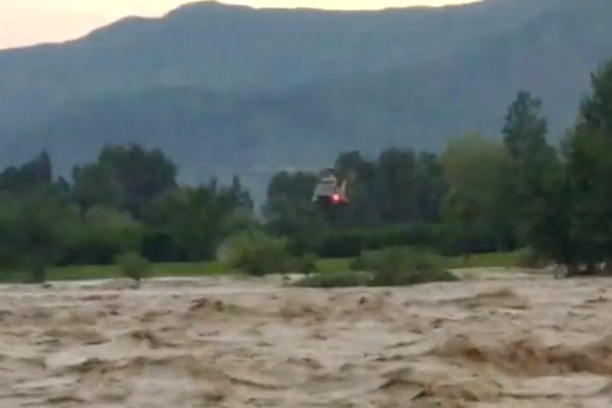 Army evacuates tourists stranded in Kumrat Valley