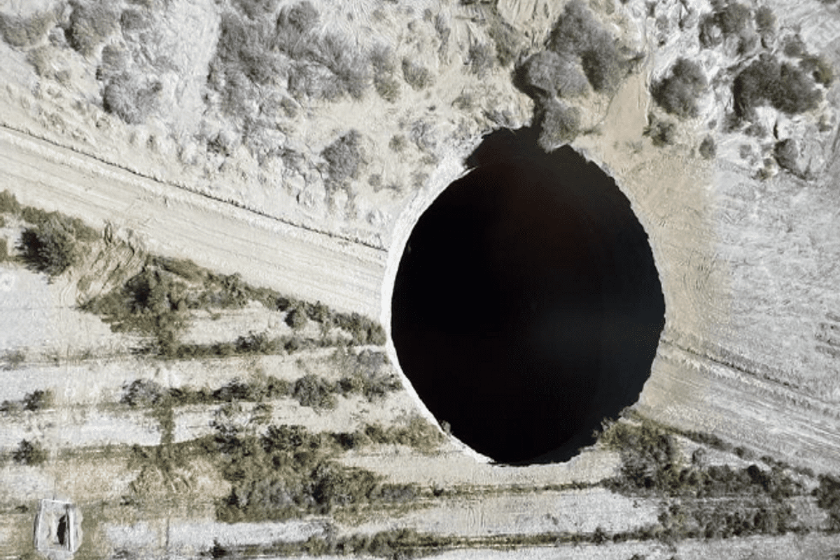 hole