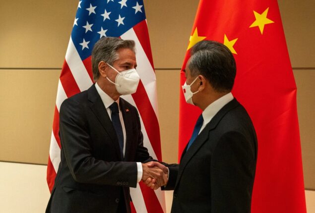 The US is giving Taiwan “dangerous signals”