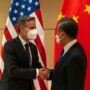 The US is giving Taiwan “dangerous signals”