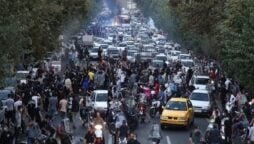 Iran blocks WhatsApp and Instagram as Mahsa Amini demonstrations intensify