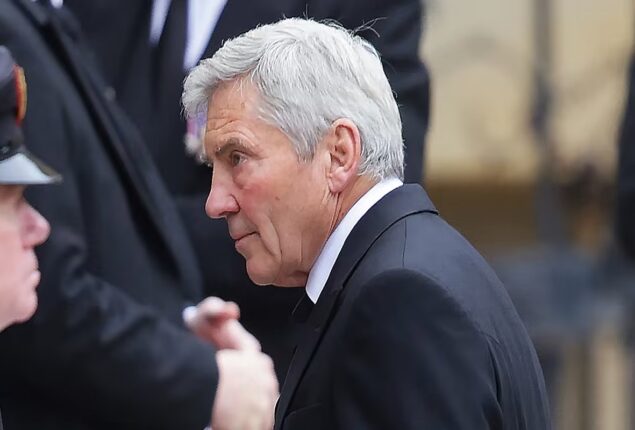 Kate Middleton’s parents arrive for Queen Elizabeth’s funeral