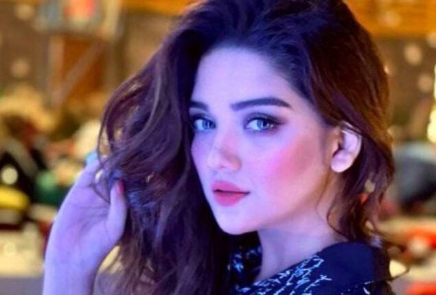 Romaisa Khan talks about Pakistani dating culture