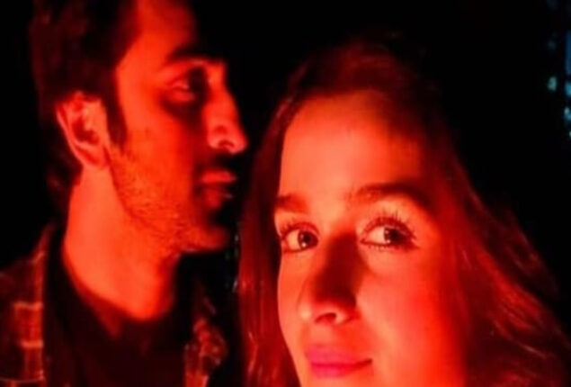 Alia Bhatt shares BTS with Ranbir Kapoor from Brahmastra shoot