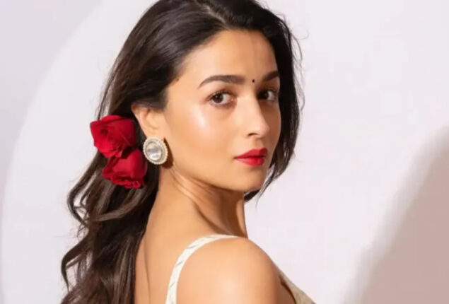 Alia Bhatt is trilled on being in the best performing actresses list