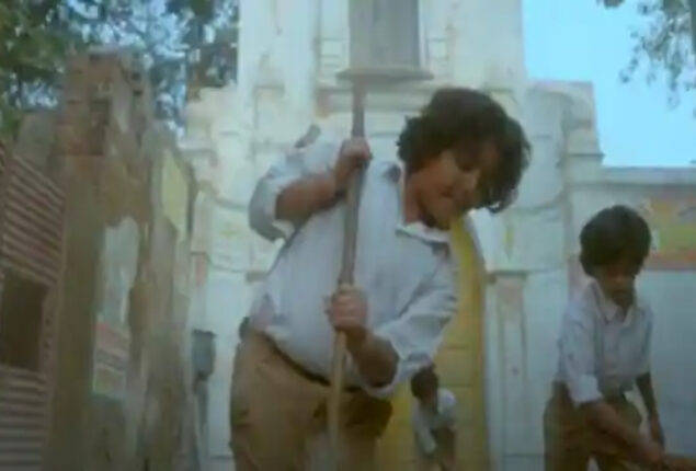 Bal Naren trailer: Little tea-seller Naren saves village from Covid-19