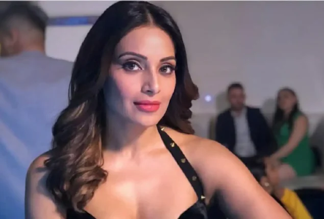 Bipasha Basu poses during new photo shoot while expecting