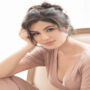 Elnaaz Norouzi is ‘very single’ and happy to talk about it