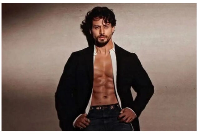 Tiger Shroff shows off his chiselled body