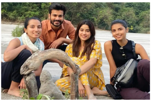 Janhvi Kapoor wishes Milli co-star Sunny Kaushal on his birthday