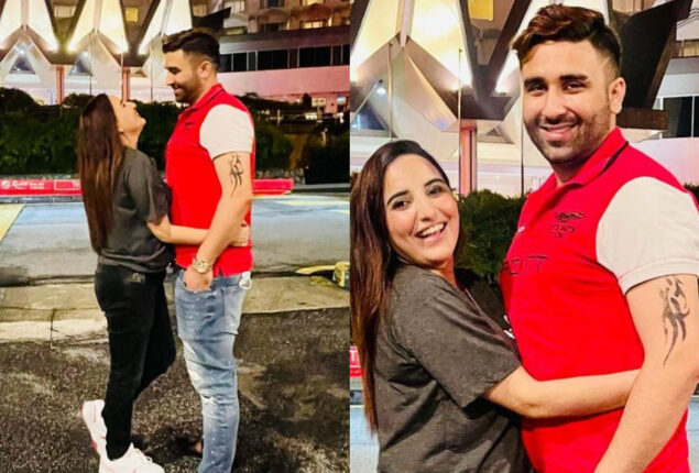Hareem Shah loved-up snaps with her husband goes viral