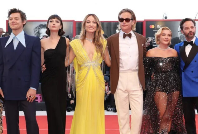 Olivia Wilde and Florence Pugh seen at ‘Don’t Worry Darling’ red carpet amid feud rumours
