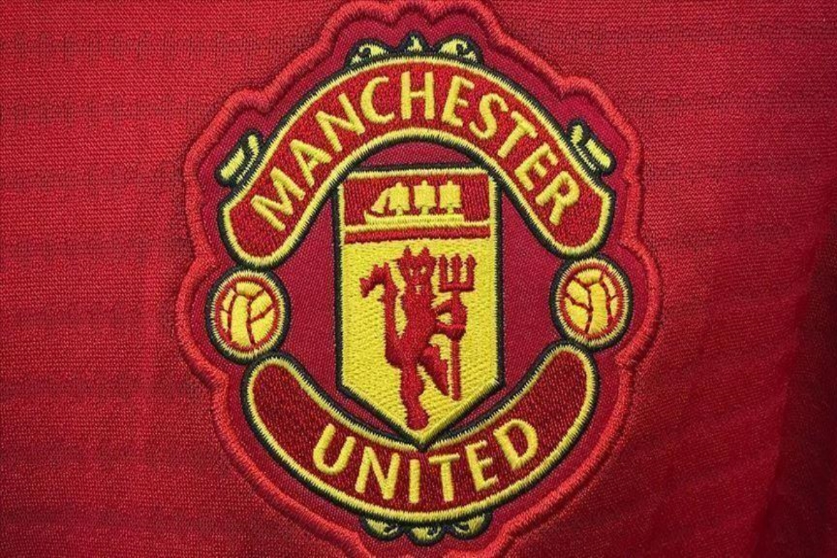 Manchester United posts a £115.5 million net loss