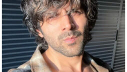 Kartik Aaryan gets new title of a doctor