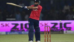 Moeen Ali leads England to a 199-5 in the second T20I