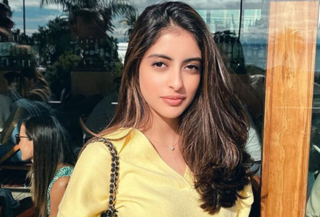 Who will Navya Naveli Nanda first or second to update about her life?