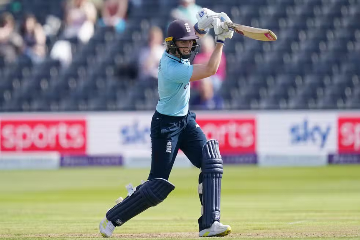 Heather Knight