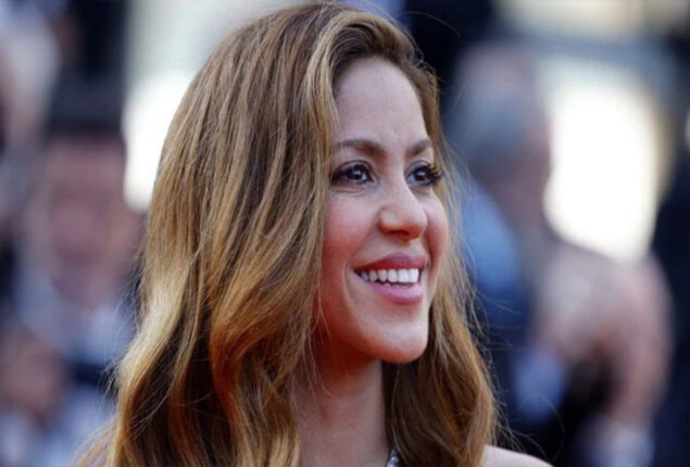 Shakira is producing a music video despite her custody dispute