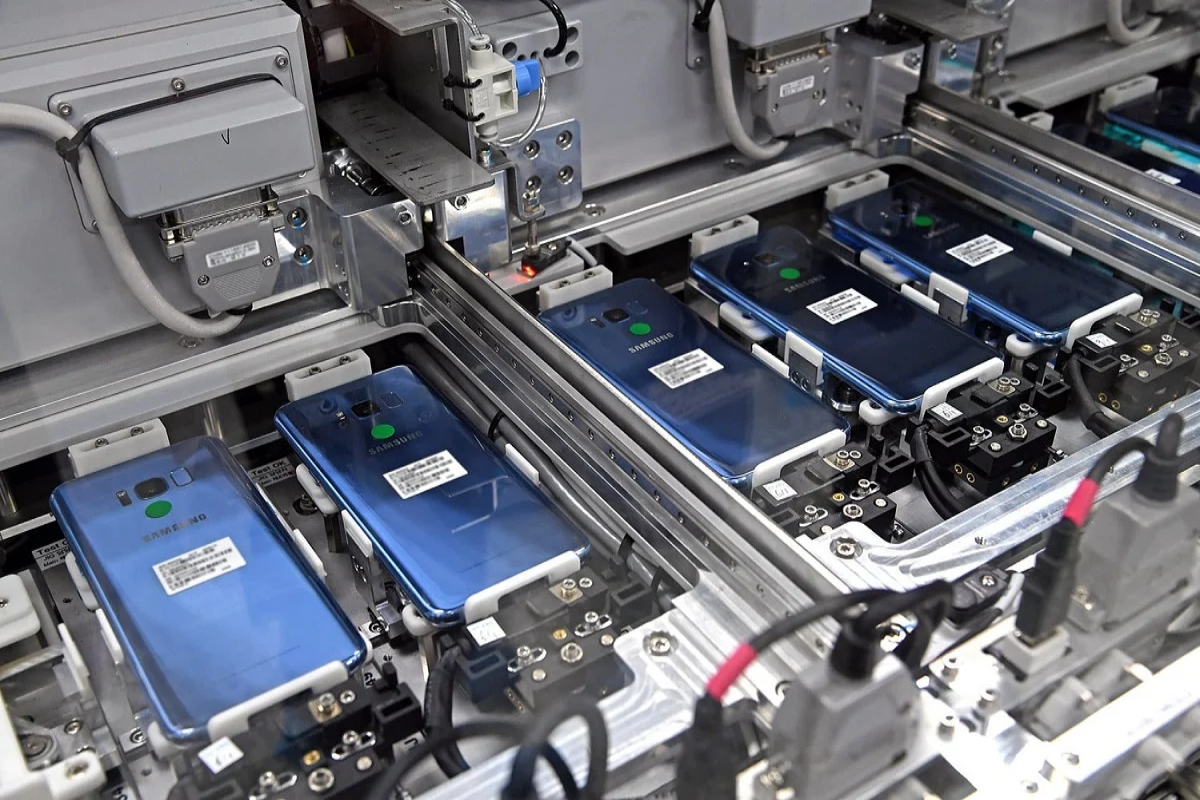 Pakistan produced about 14 MN mobile phones