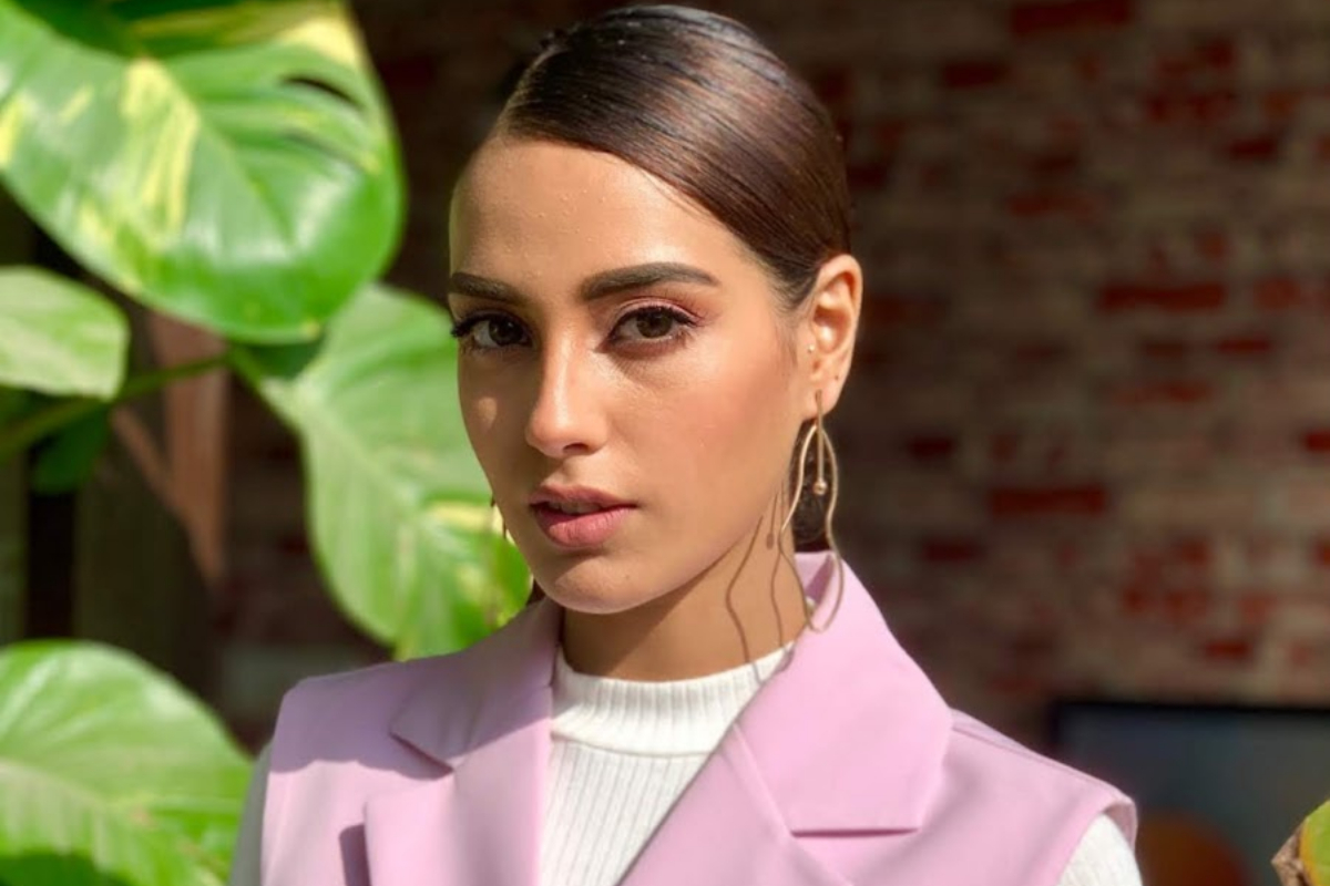 Iqra Aziz
