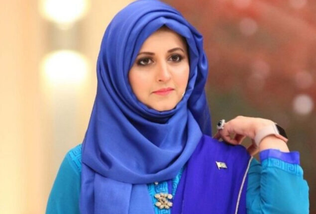 Bushra Iqbal responds to Khalil Ur Rehman Qamar’s statement about women