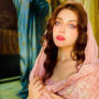 Alizeh Shah greets her fans with jummah Mubarak blessings