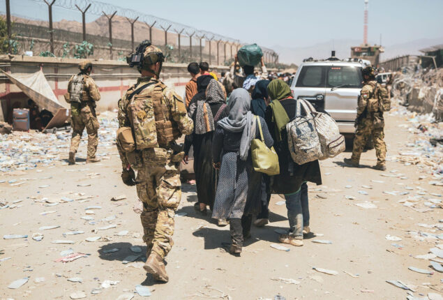 Afghanistan heading “into authoritarianism” claims UN human rights expert