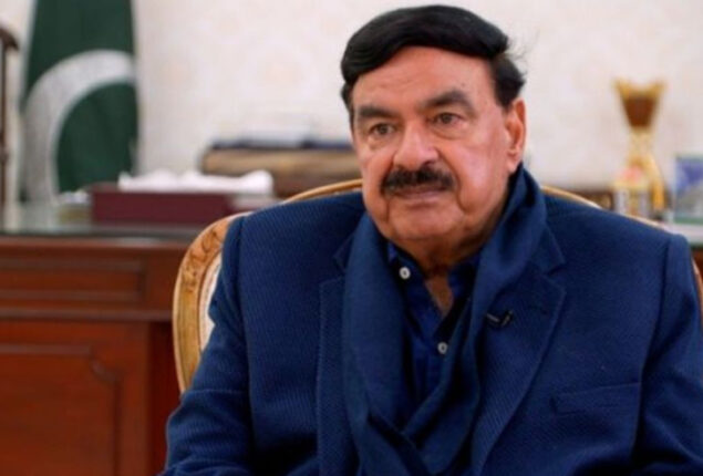 threatening Sheikh Rasheed
