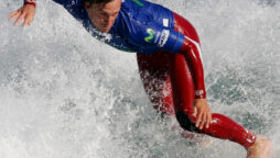 Former pro-surfer Chris Davidson dies after punched outside an Australian pub