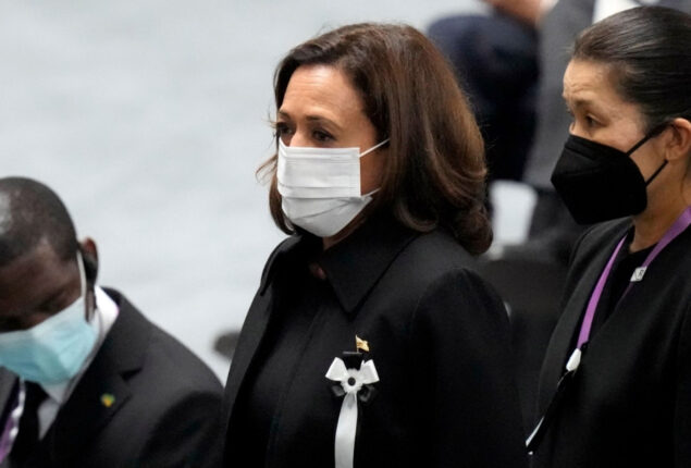 VP Kamala Harris visits Shinzo Abe’s funeral in Tokyo