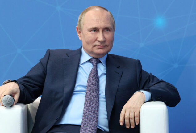 Vladimir Putin to annex stolen Ukrainian territory